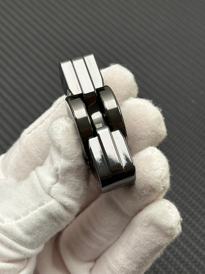 Moon M2 Zirconium Polished