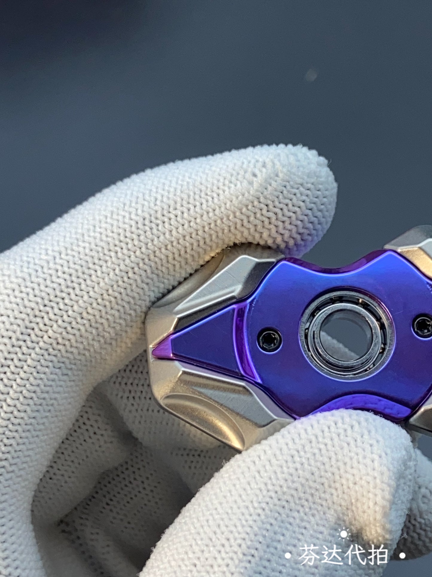 Spin Titanium Stainless Steel