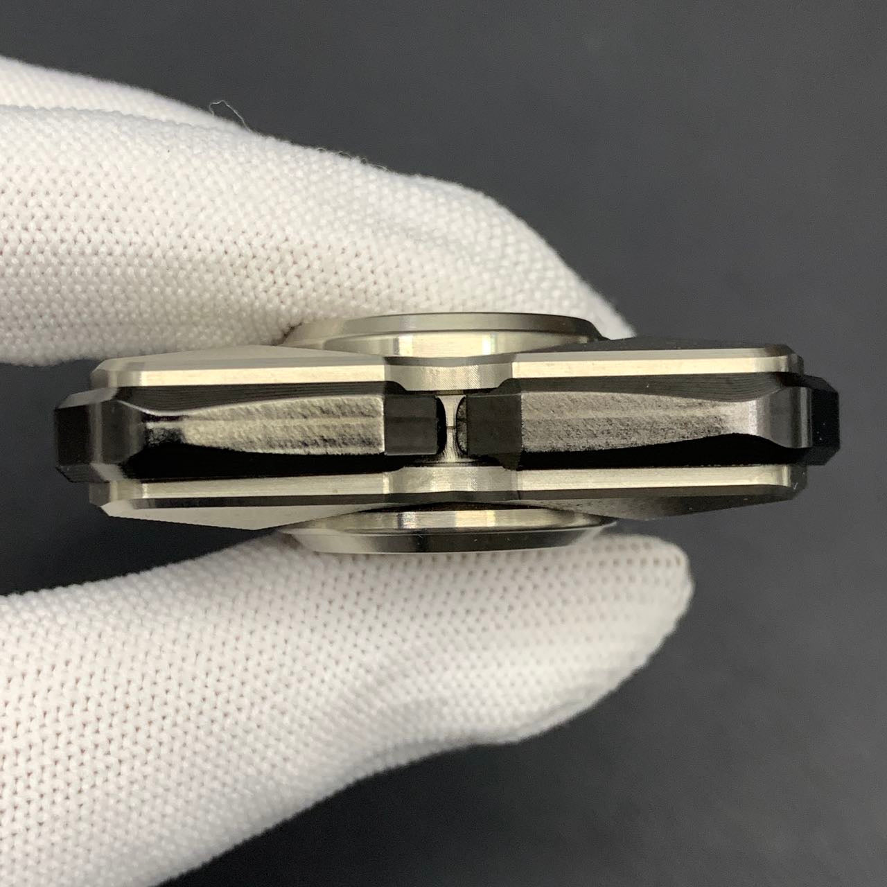 Qs Titanium