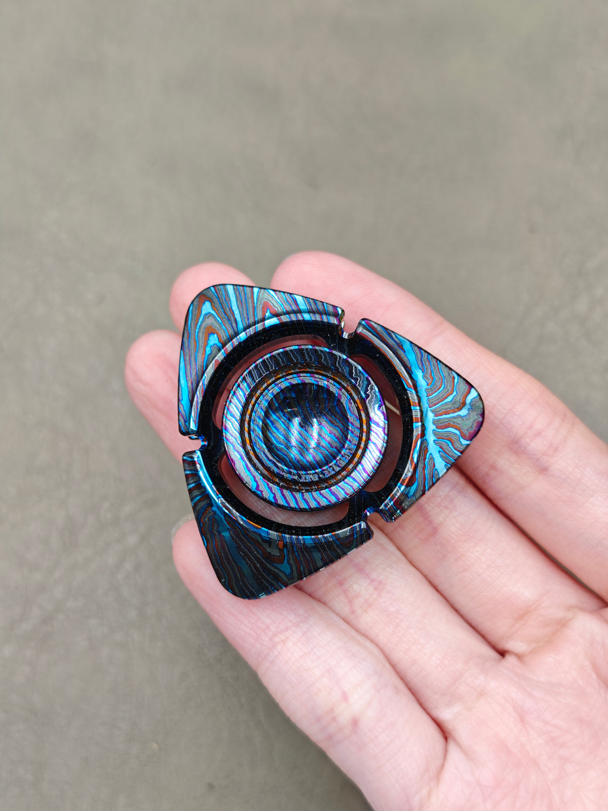 BIT 04 Zircuti