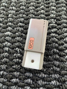 DRIVE Slider Titanium