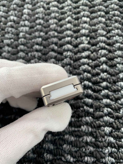 DRIVE Slider Titanium