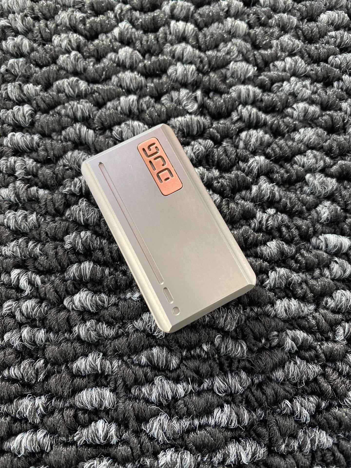 DRIVE Slider Titanium