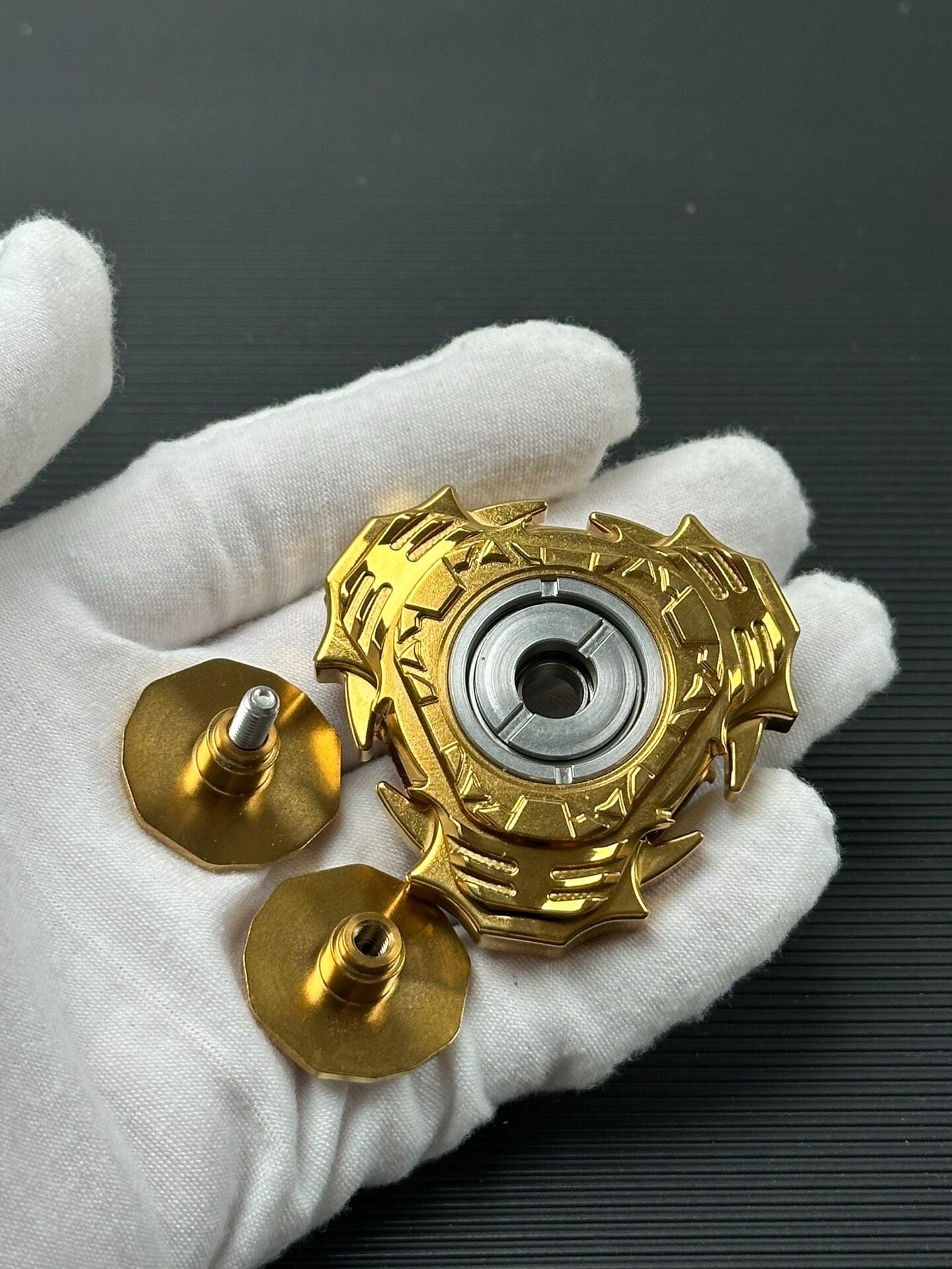 Leiya Titanium