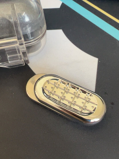 Top-B Qin Stainless steel