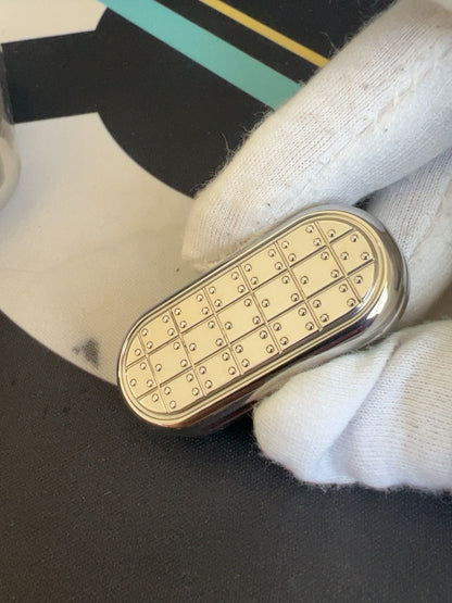 Top-B Qin Stainless steel