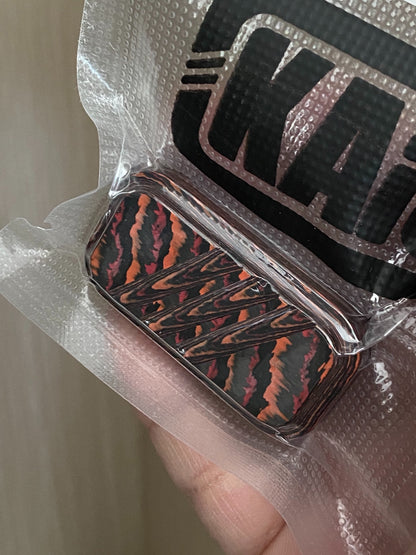 Lucky Candy Carbon Fiber Damascus