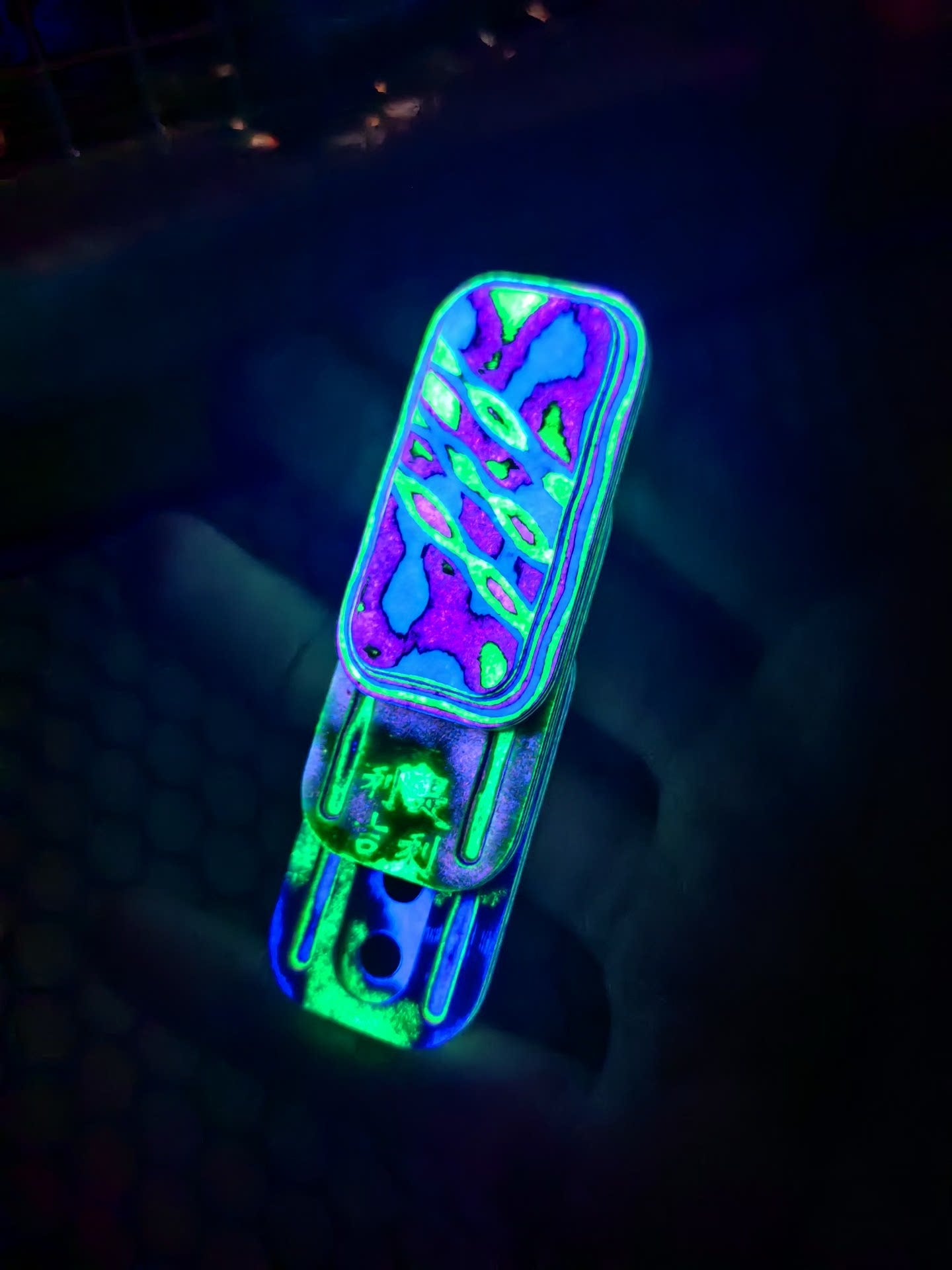 Lucky Candy Carbon Fiber Damascus Luminous