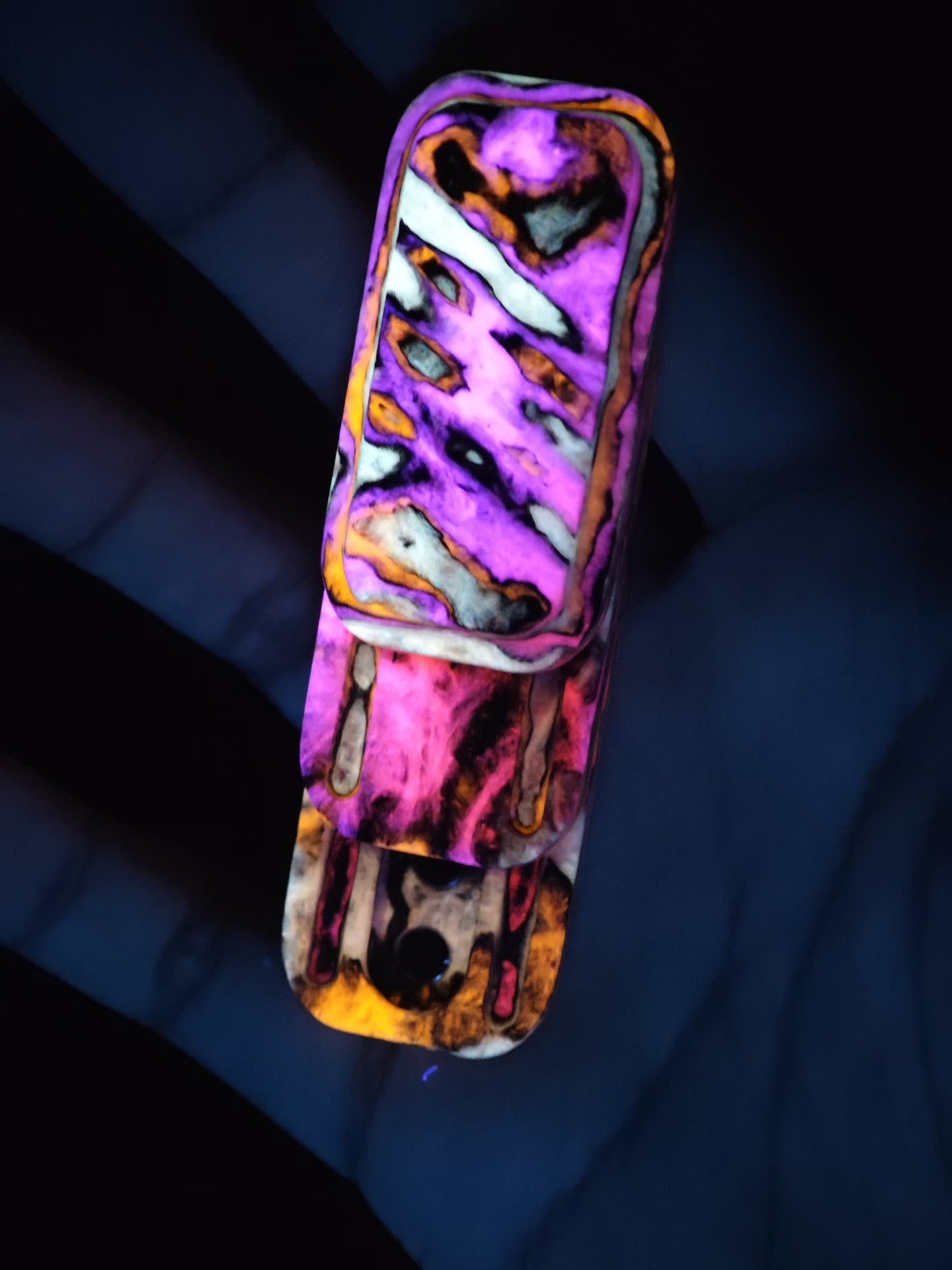 Lucky Candy Carbon Fiber Damascus Luminous