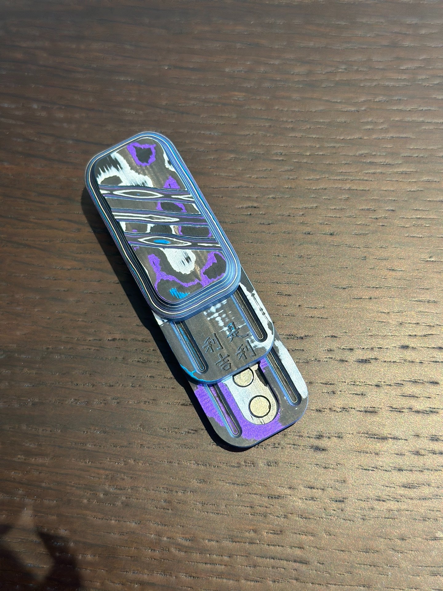 Lucky Candy Carbon Fiber Damascus Starry