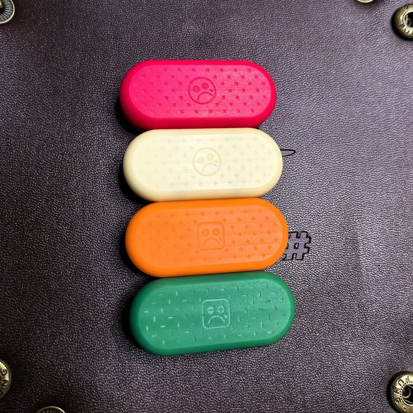 Top-B Luminous Set of 4 Colors