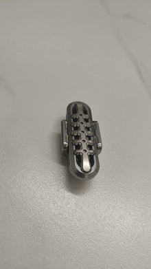 EXOSKELETON Titanium