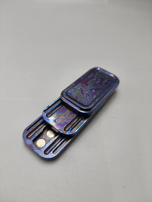 Slider-Feeling Magnetic Zircuti