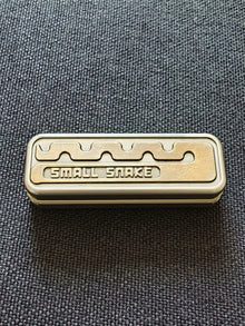 Snake Slider Titanium