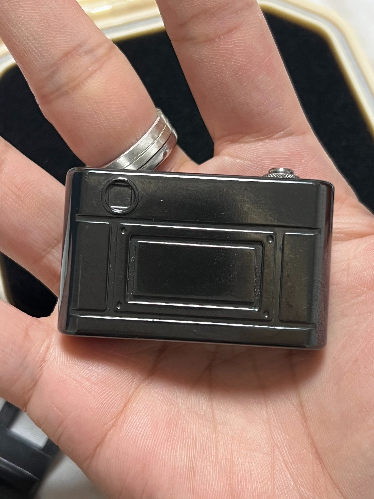 Camera M Zirconium