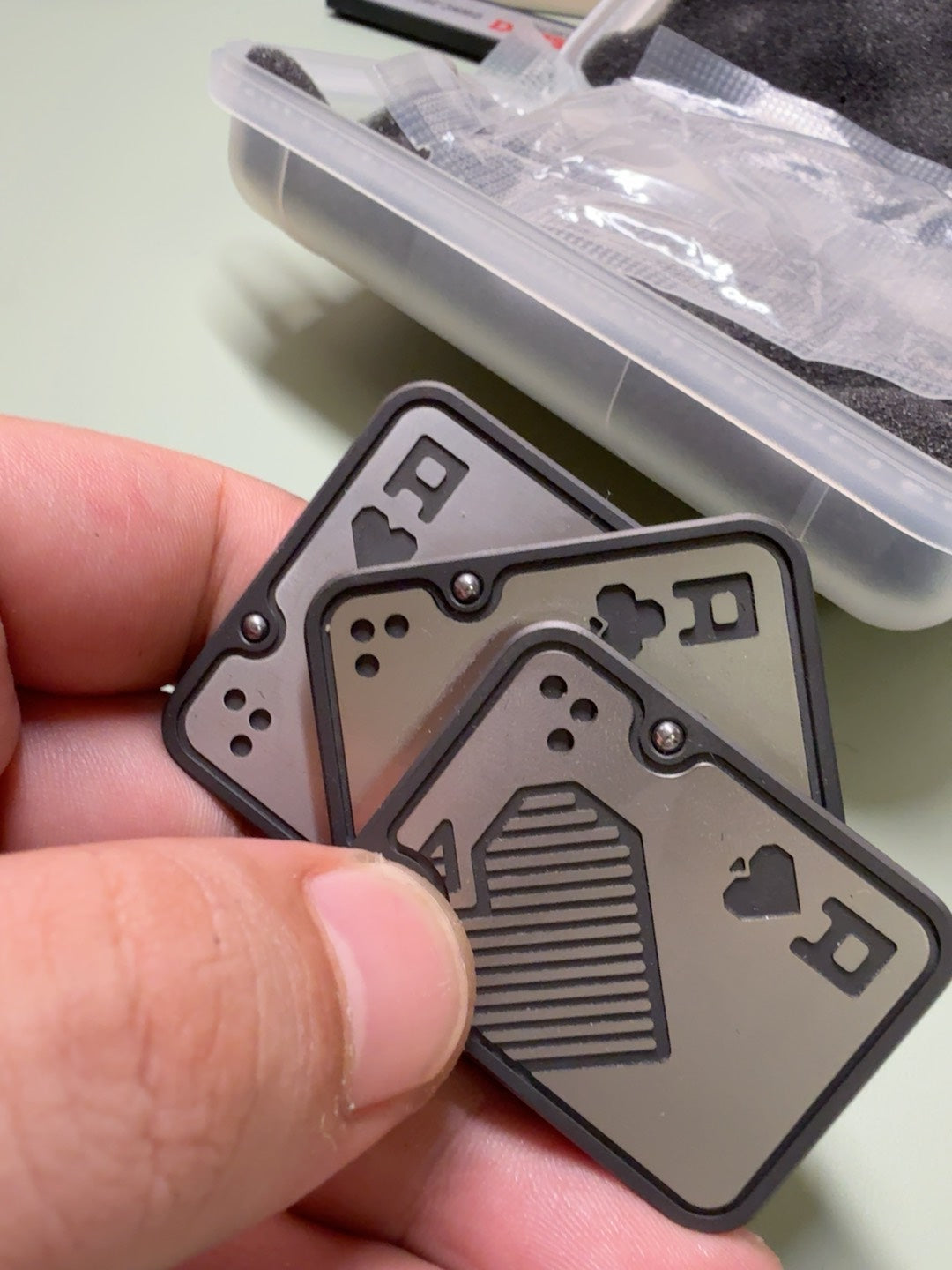 Poker Shuffle 3.0 AAA Zirconium