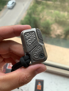 POP Throwing Card Titanium