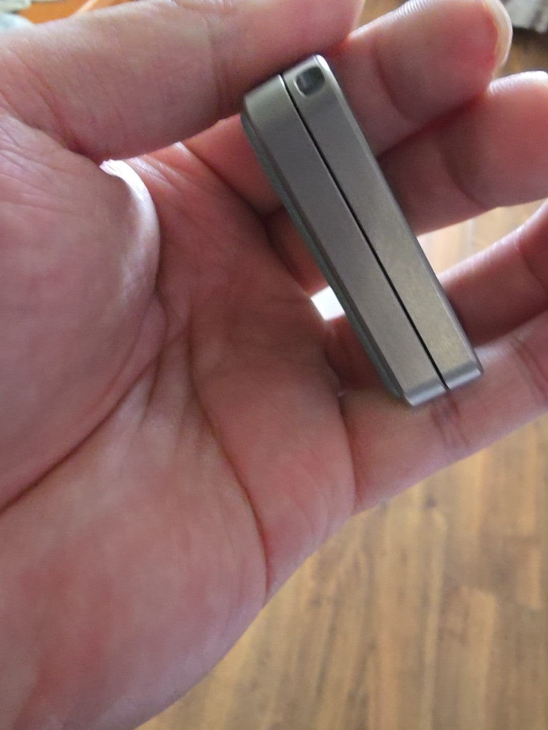 ZHUAN ZHUAN Slider Titanium+G10