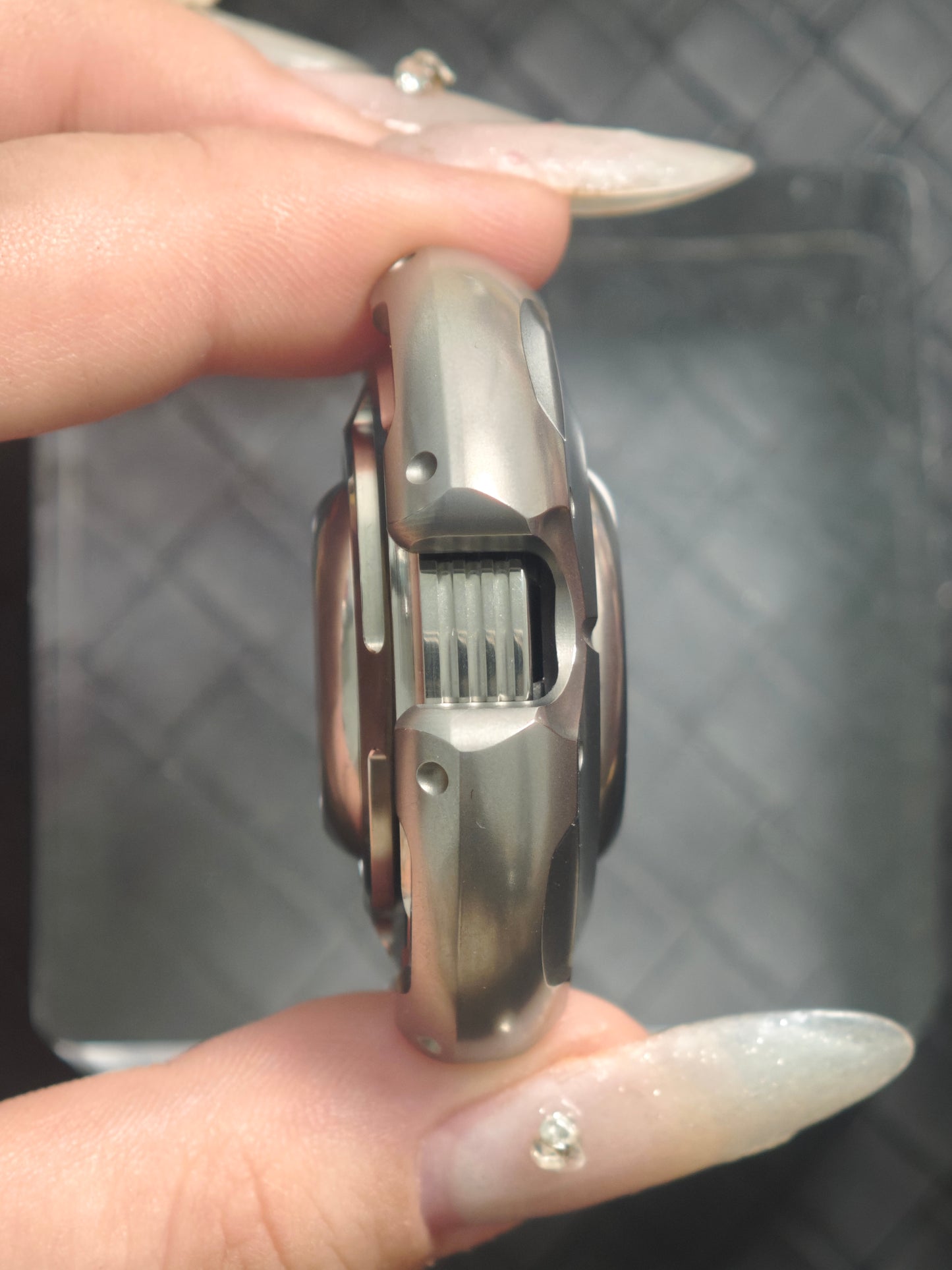 Resonance Titanium
