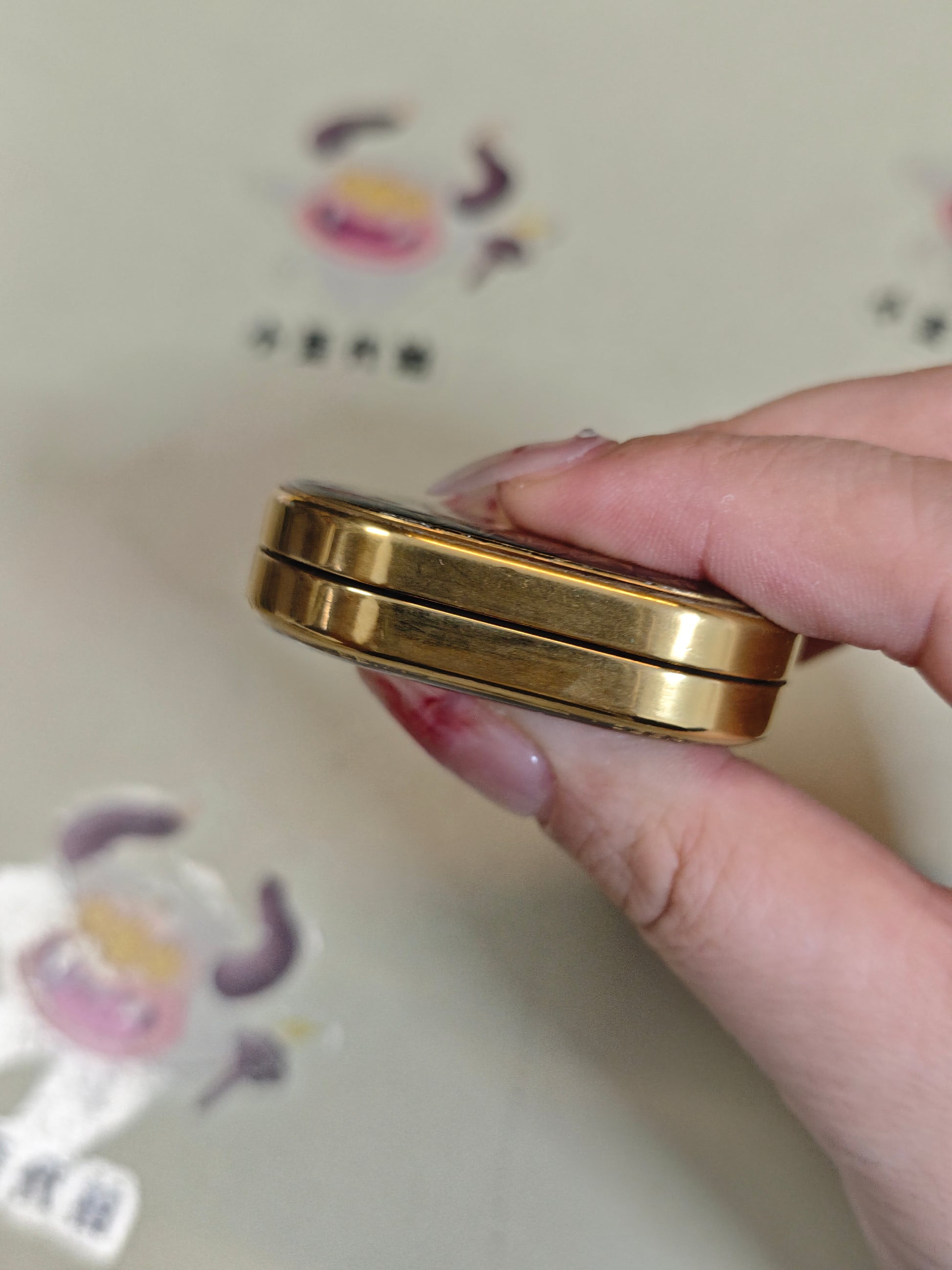 Groove Zirconium Gold Plated Resin-Sealed