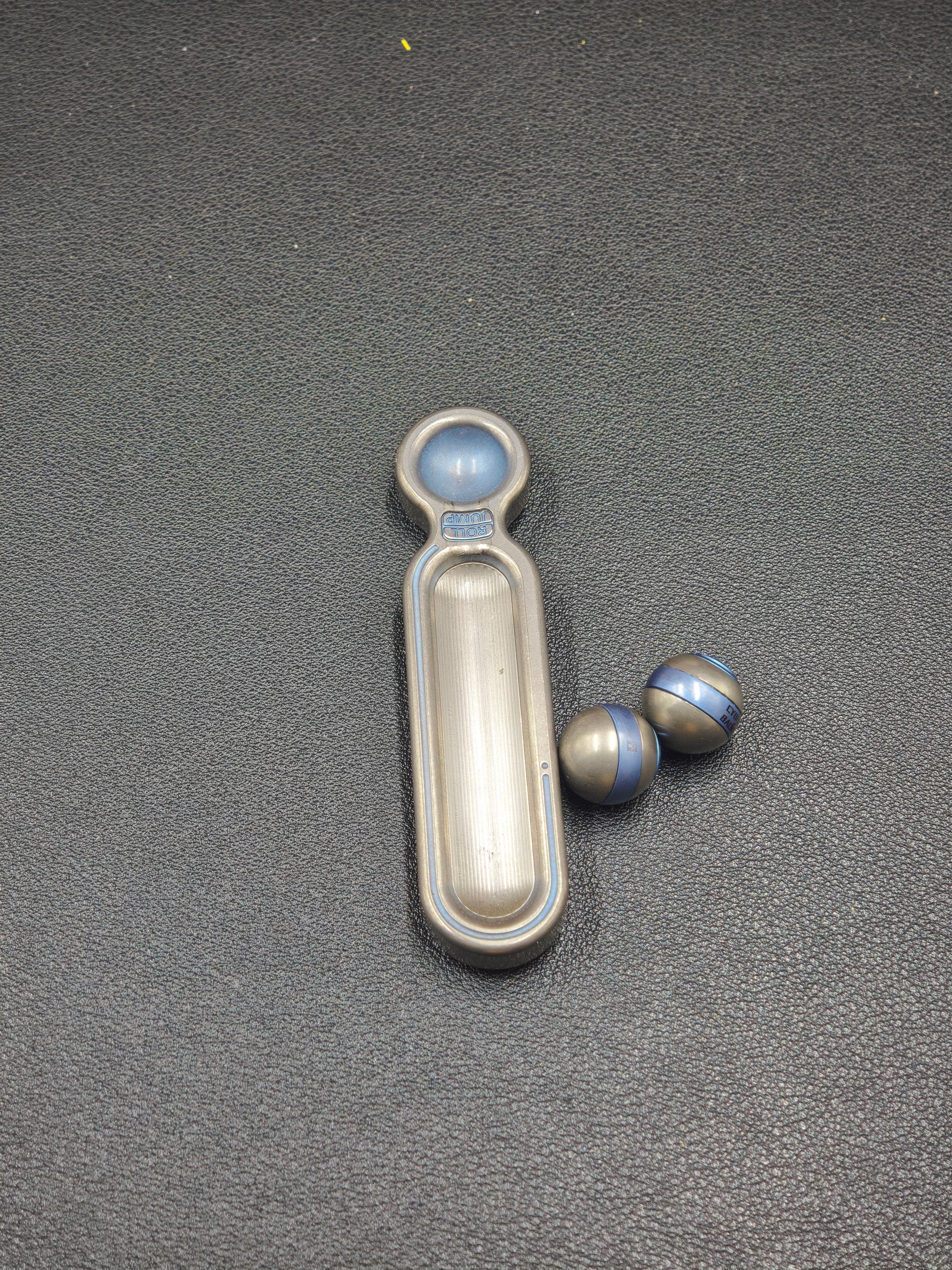Cyber Ball Titanium