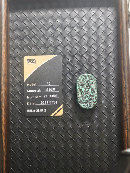 Greedy Cat Carbon Damascus