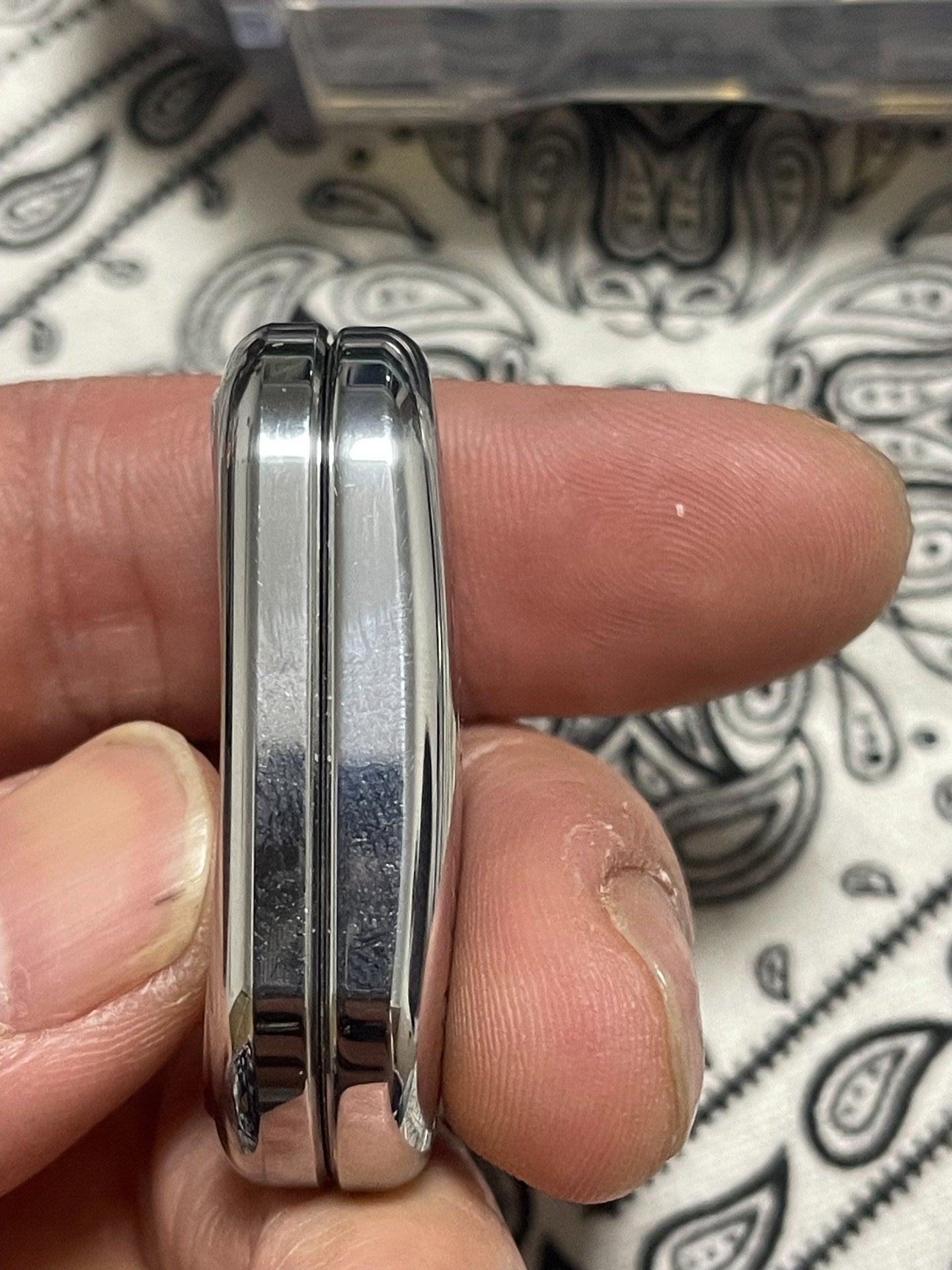 Top B Bubble Stainless Steel