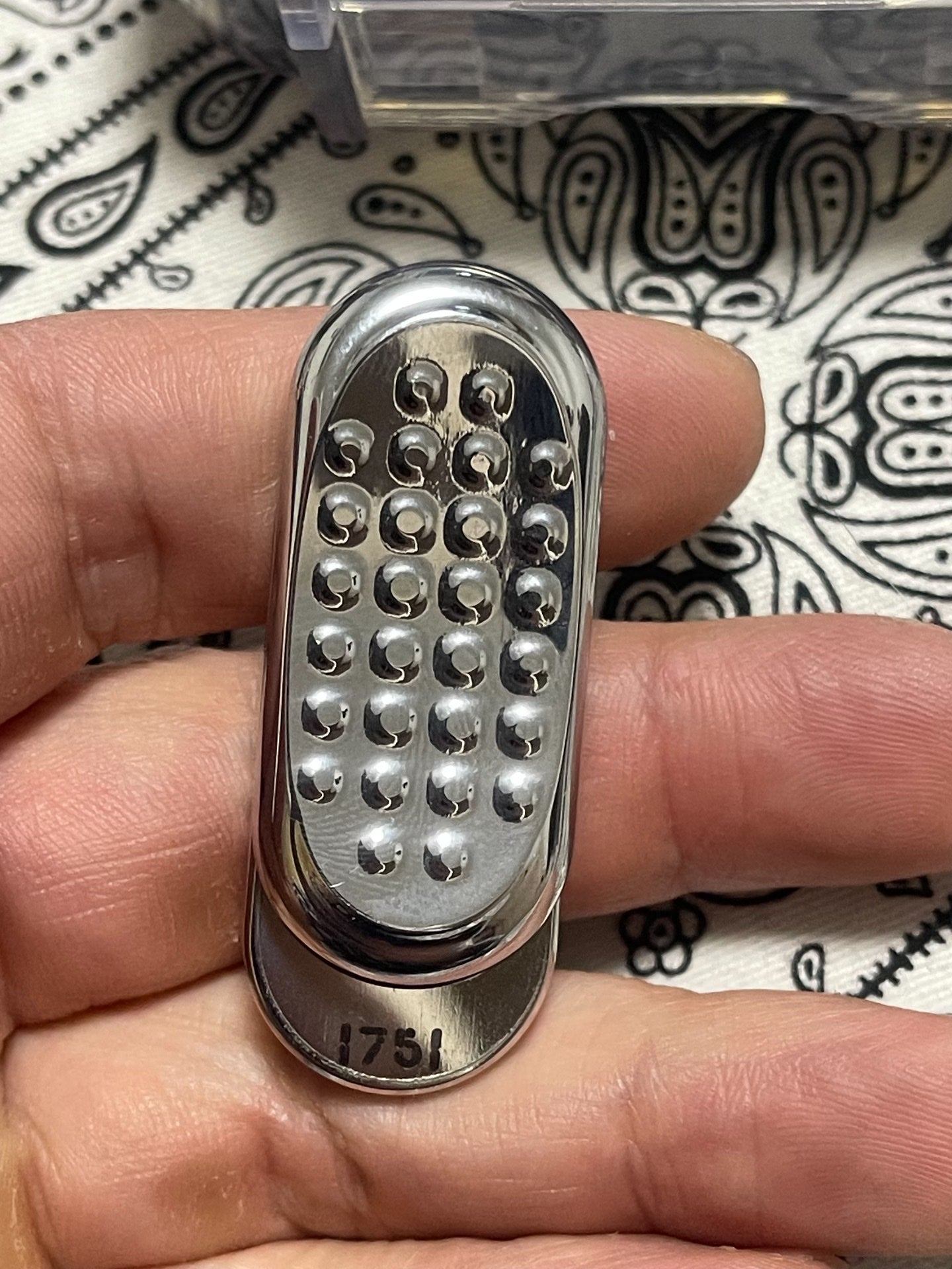 Top B Bubble Stainless Steel