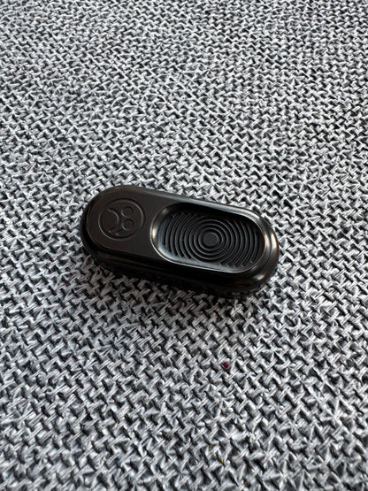 Top B Fingerprint, Zirconium