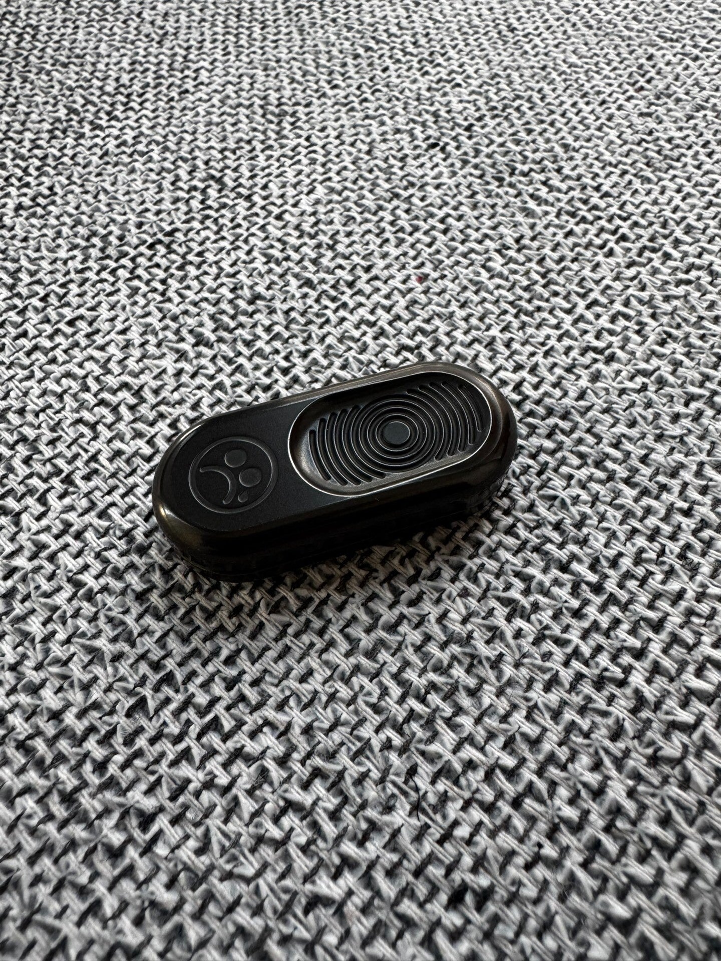Top B Fingerprint, Zirconium