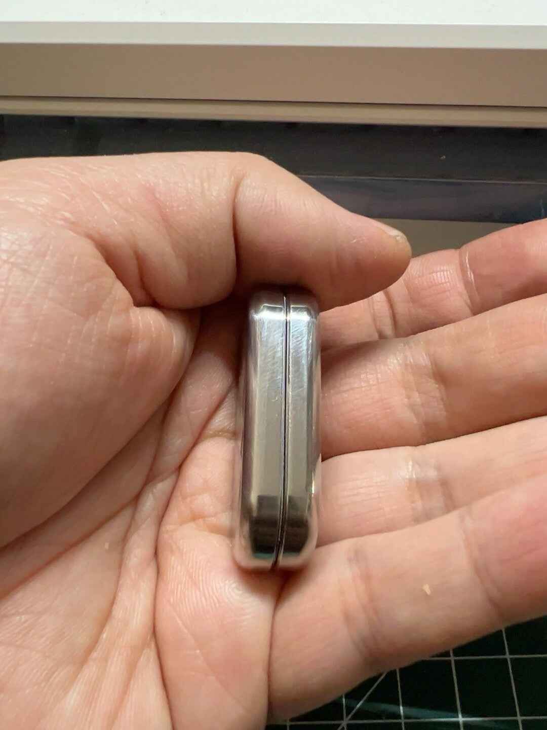 Top B, Stainless Steel