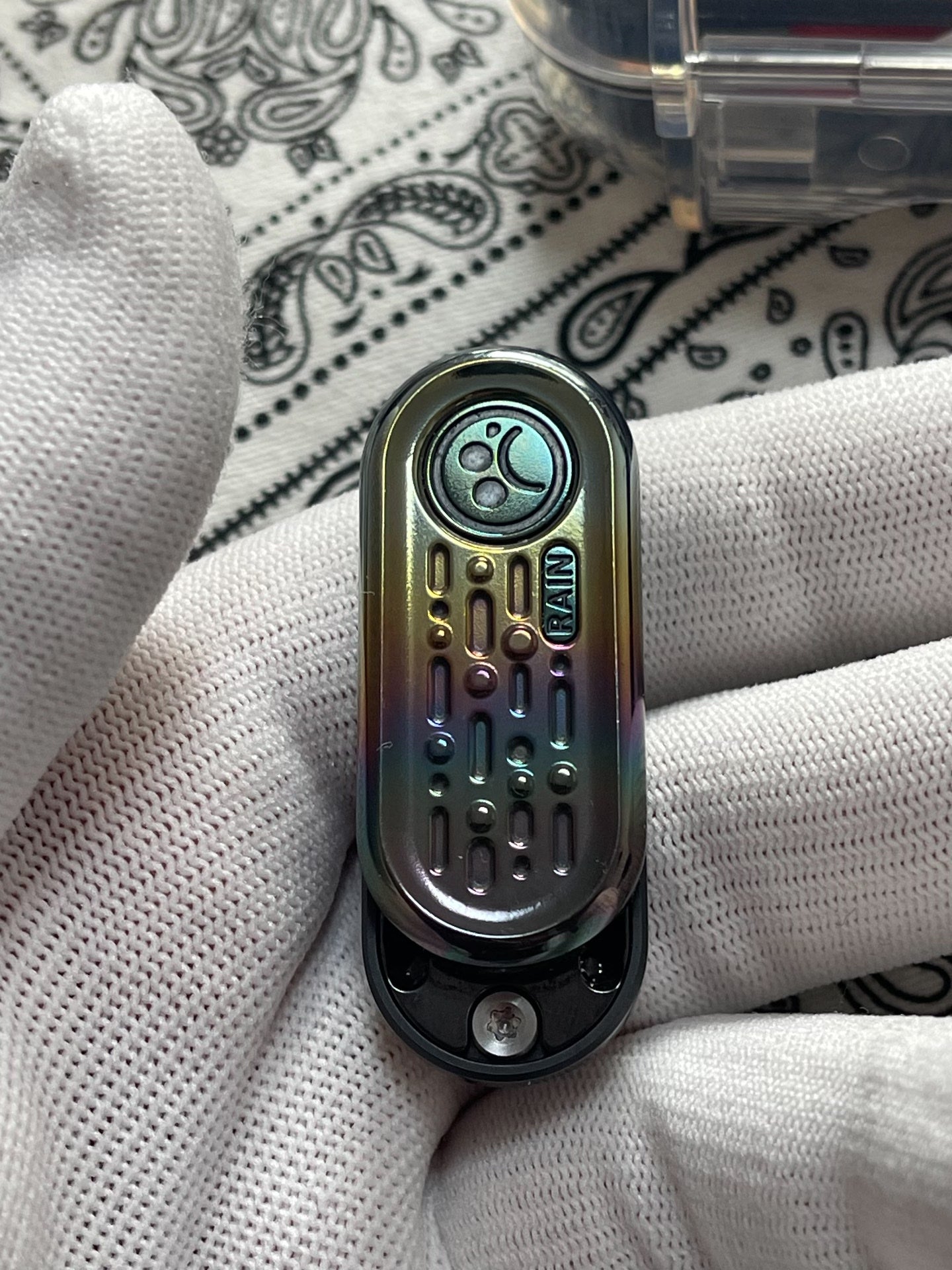 Top B Rain Zirconium