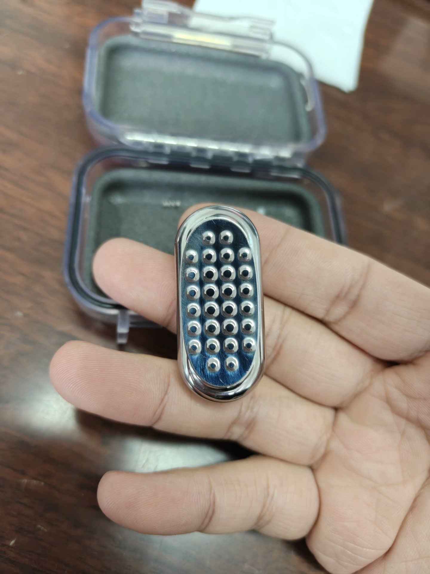 Top B Bubble Stainless Steel