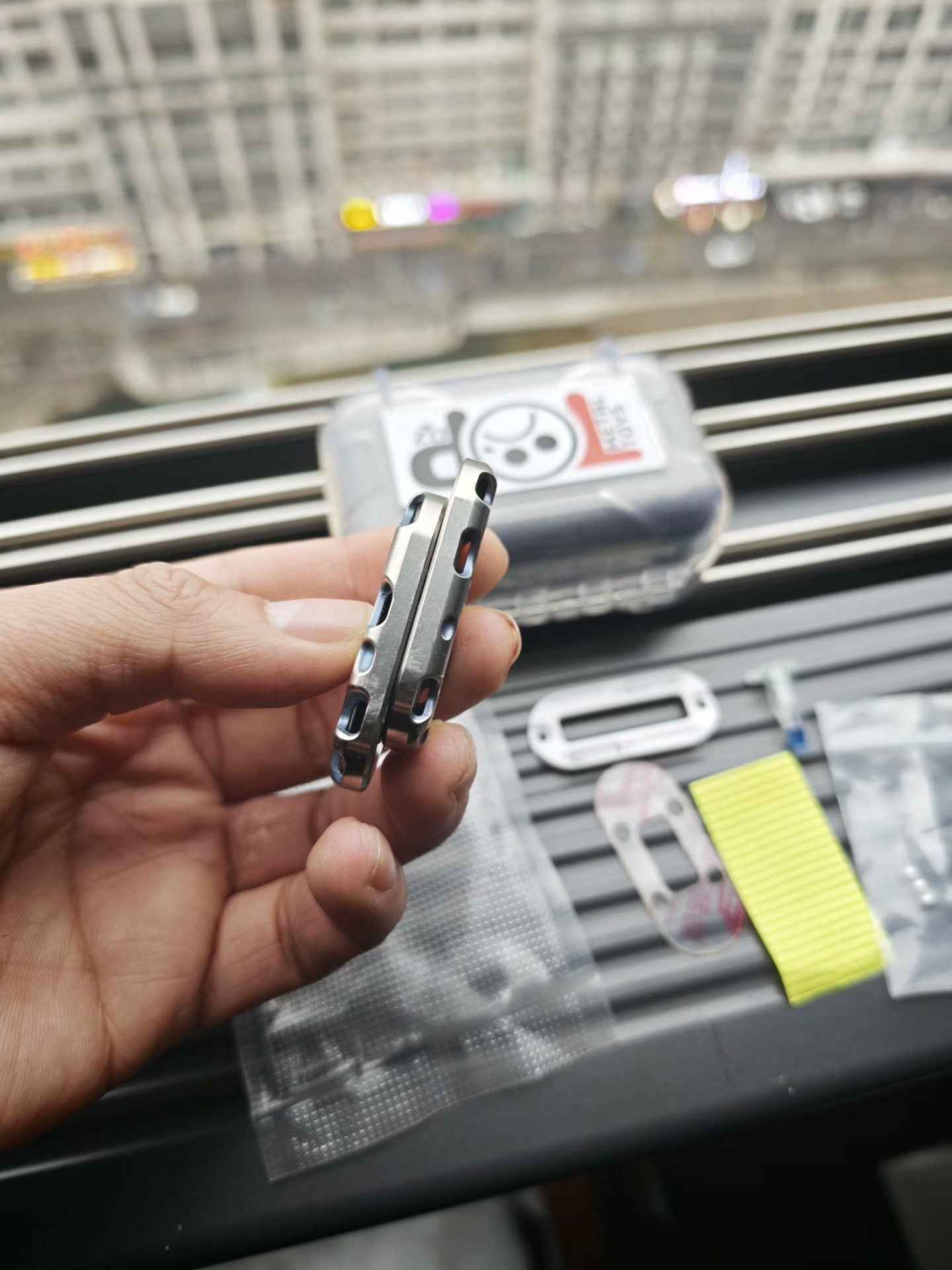 TOP B KONG Titanium