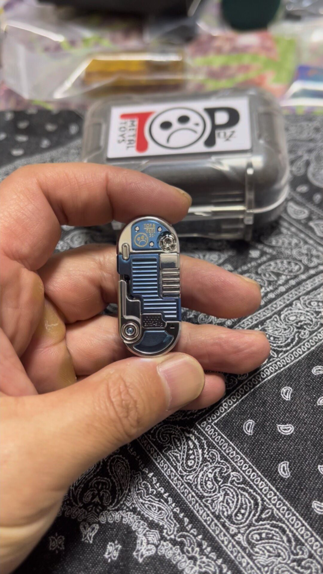 Top B Titanium