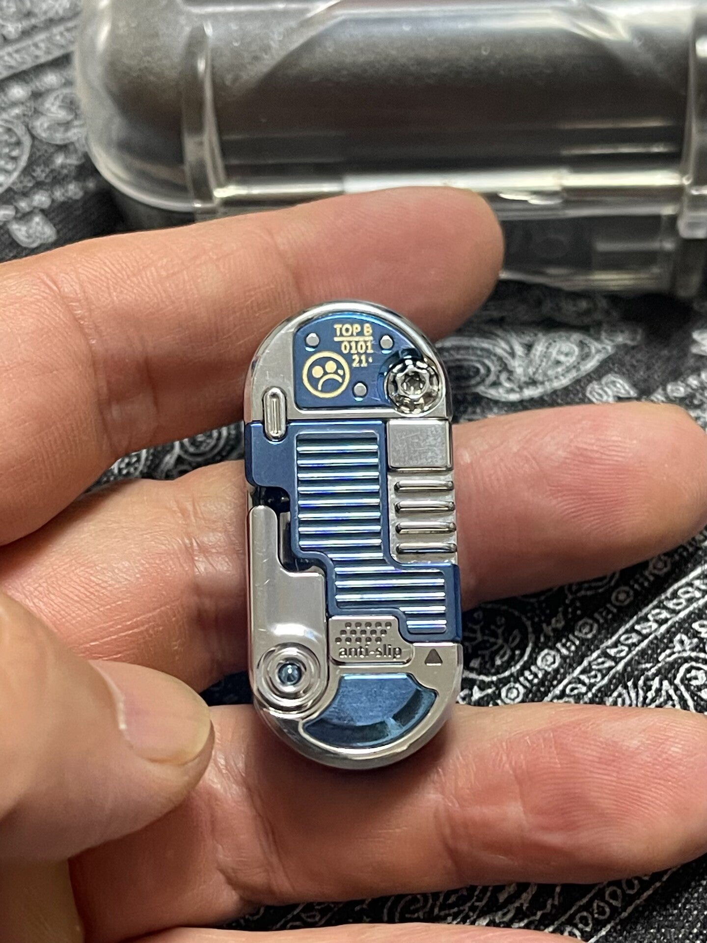 Top B Titanium