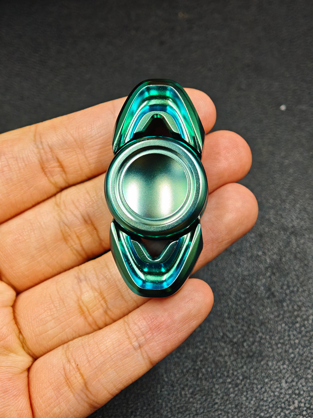 Pan Yixian Zirconium