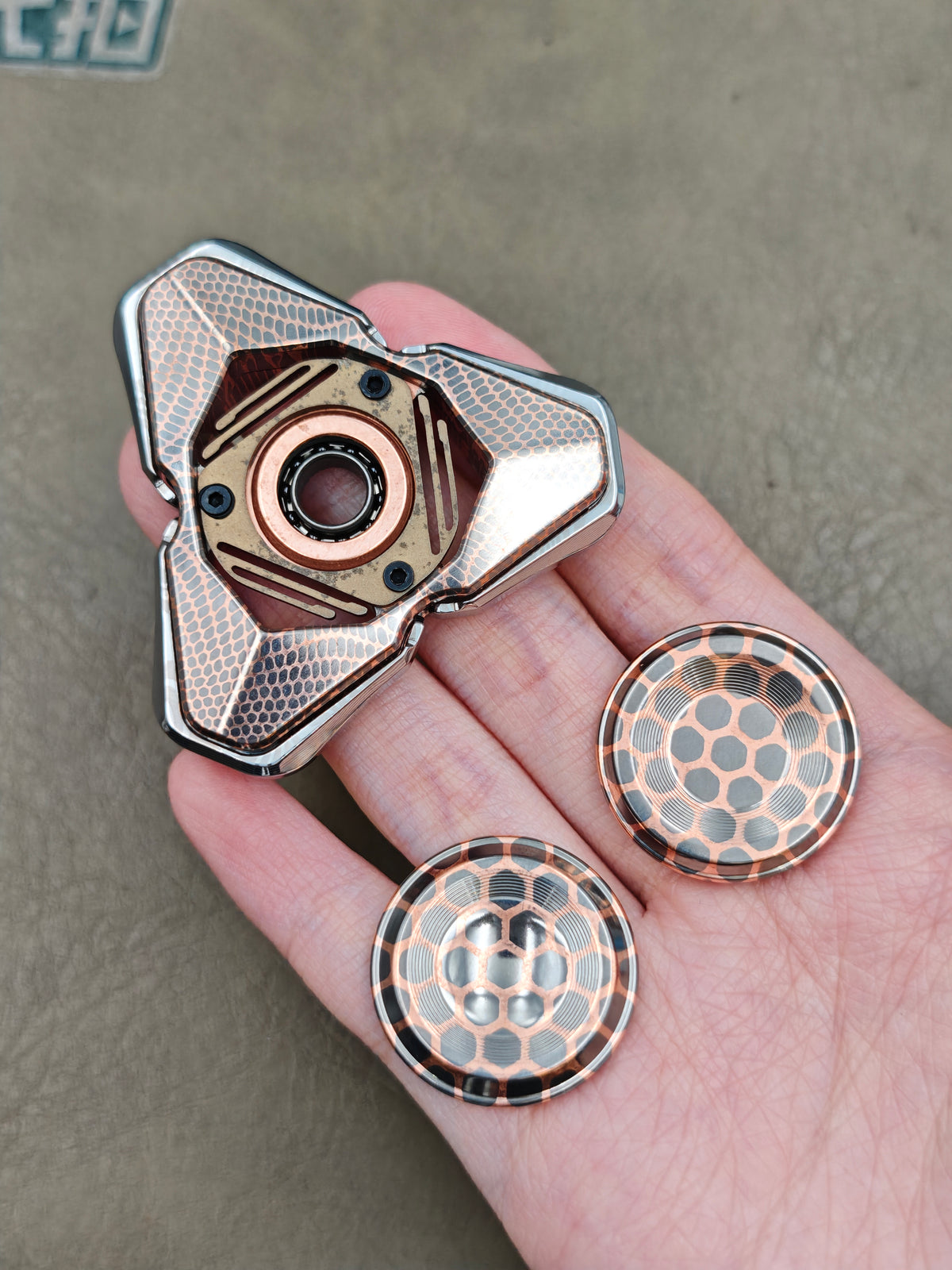 Qs Superconductor Brushed