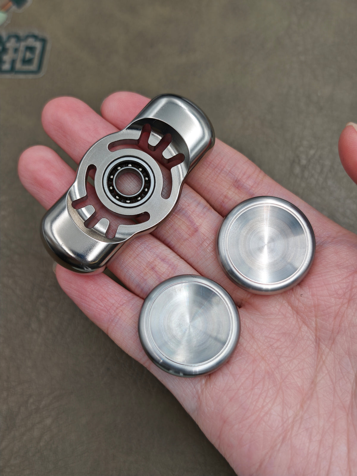 Splendor Titanium