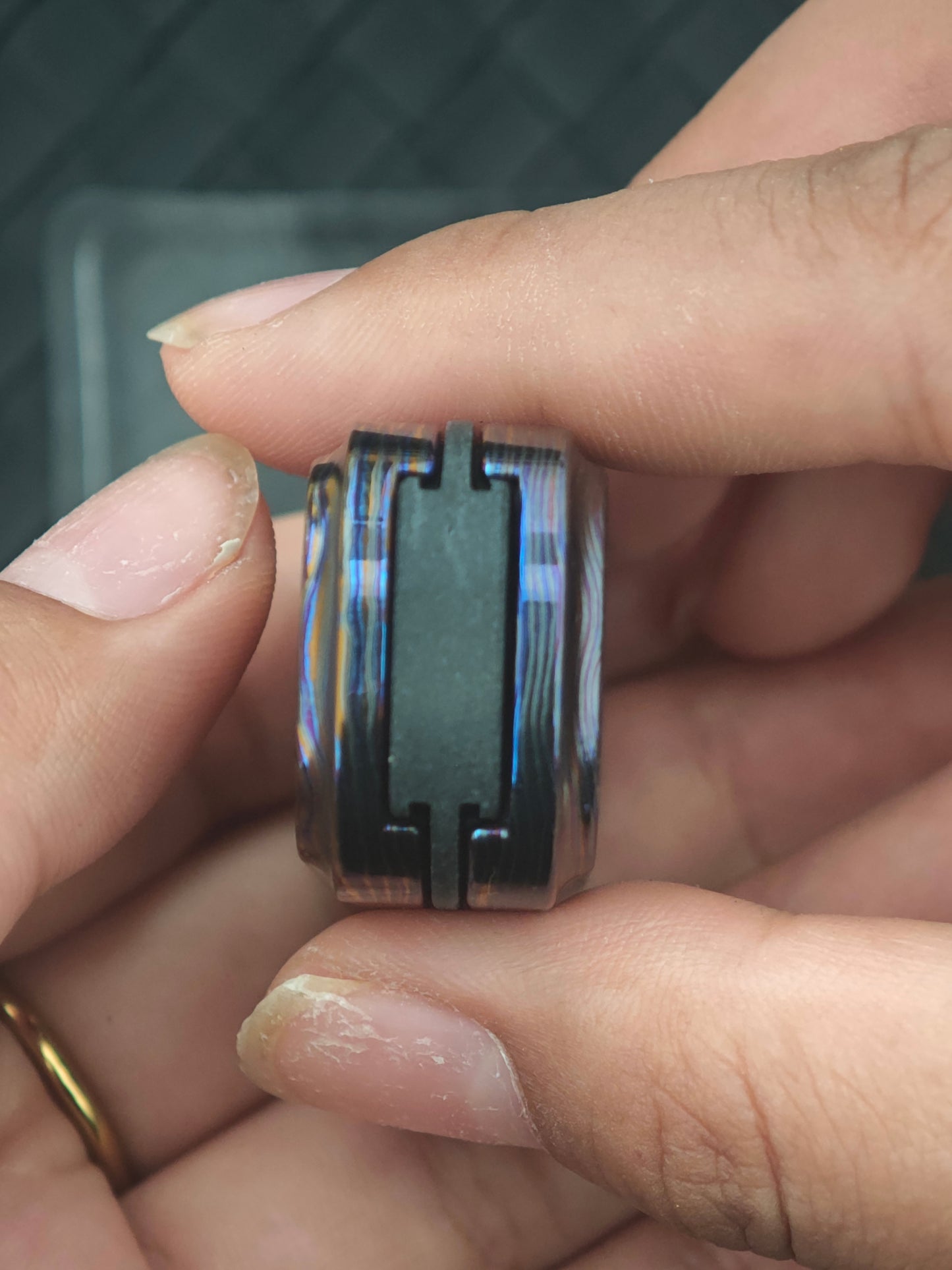 Brave Troops Shell Zircuti