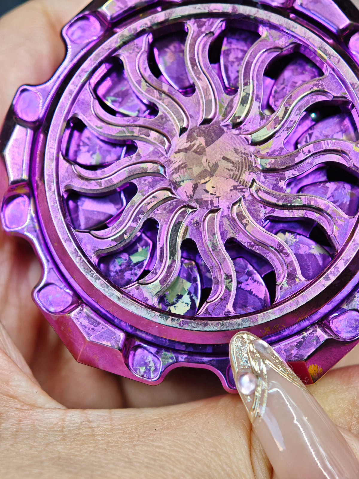 Engine Max Crystallized Titanium