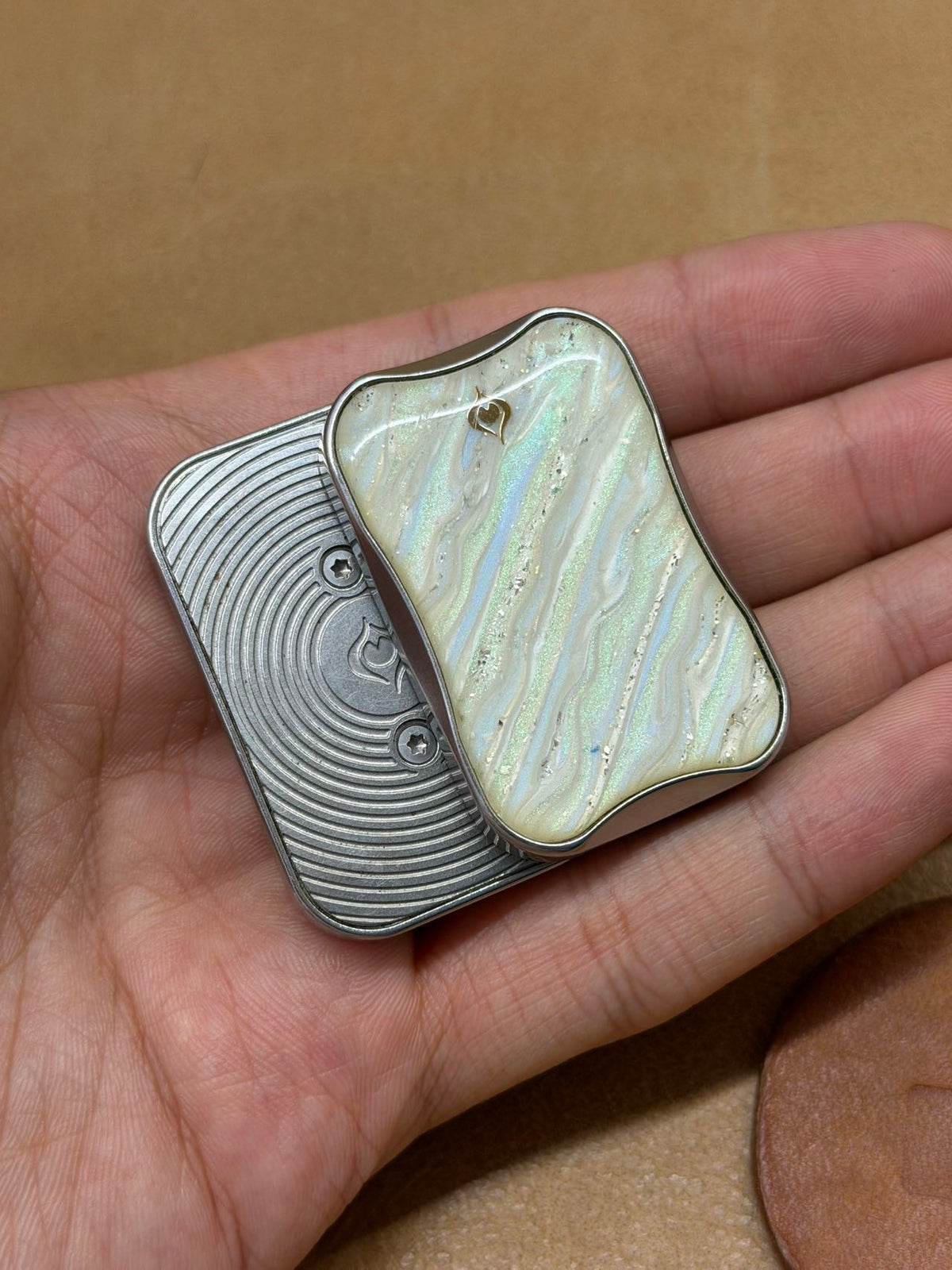 Aura Sand Stainless Steel