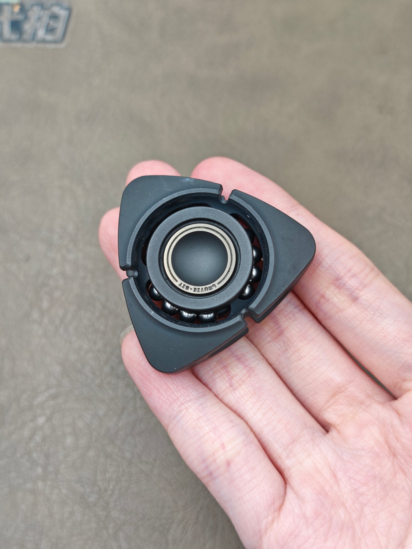 BIT 04 Zirconium