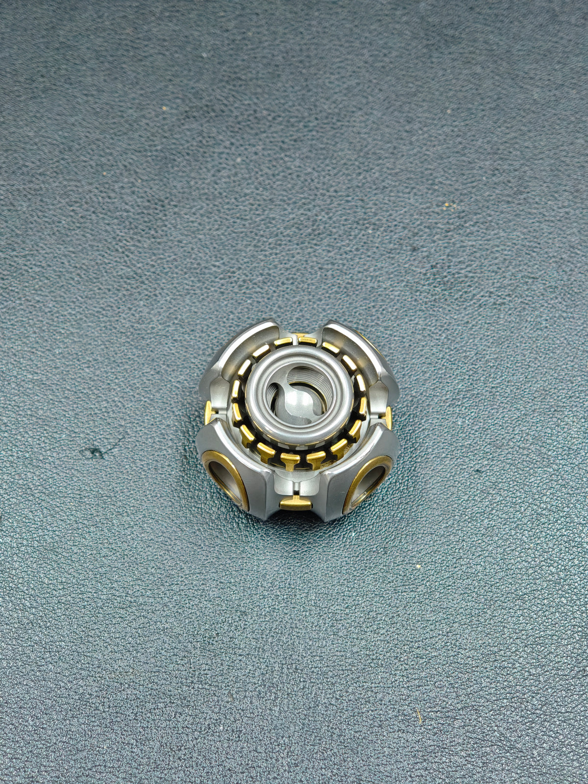 Noiz O Stainless Steel