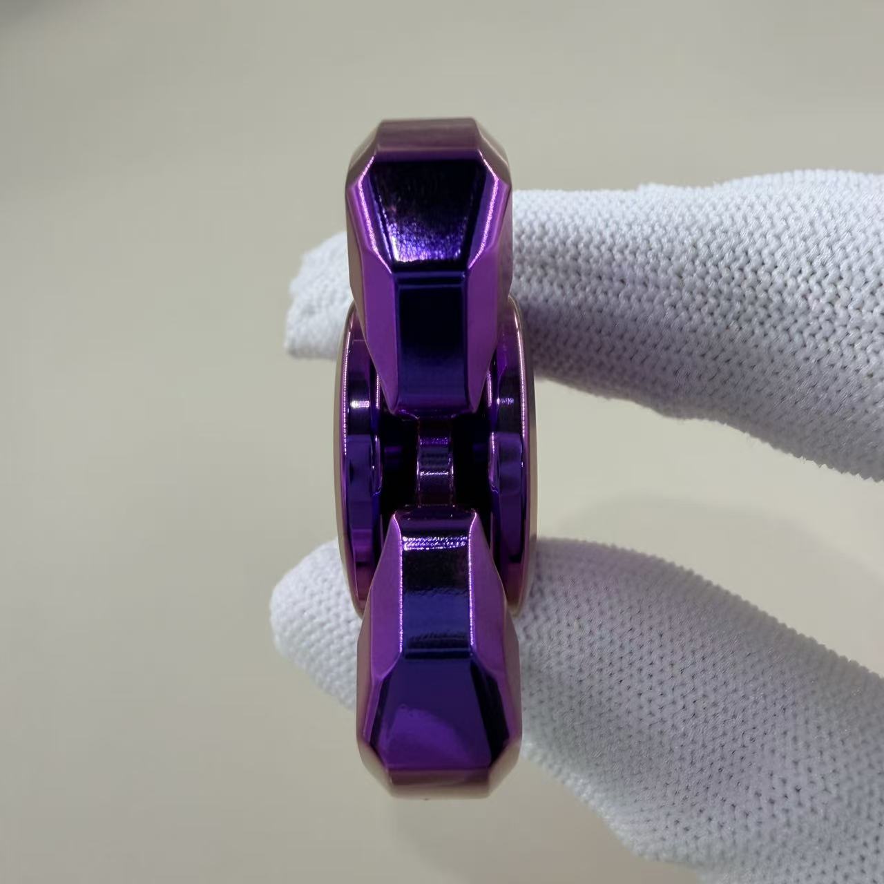 Whisper Duo Zirconium