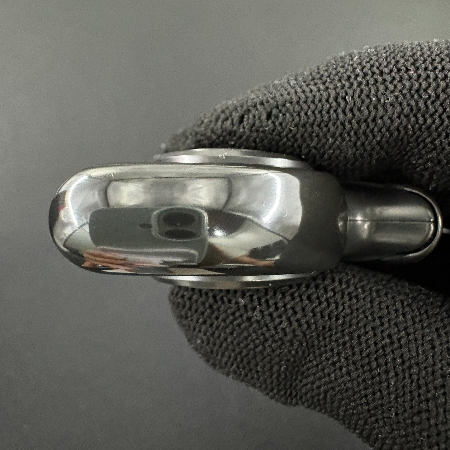 Liquid Zirconium