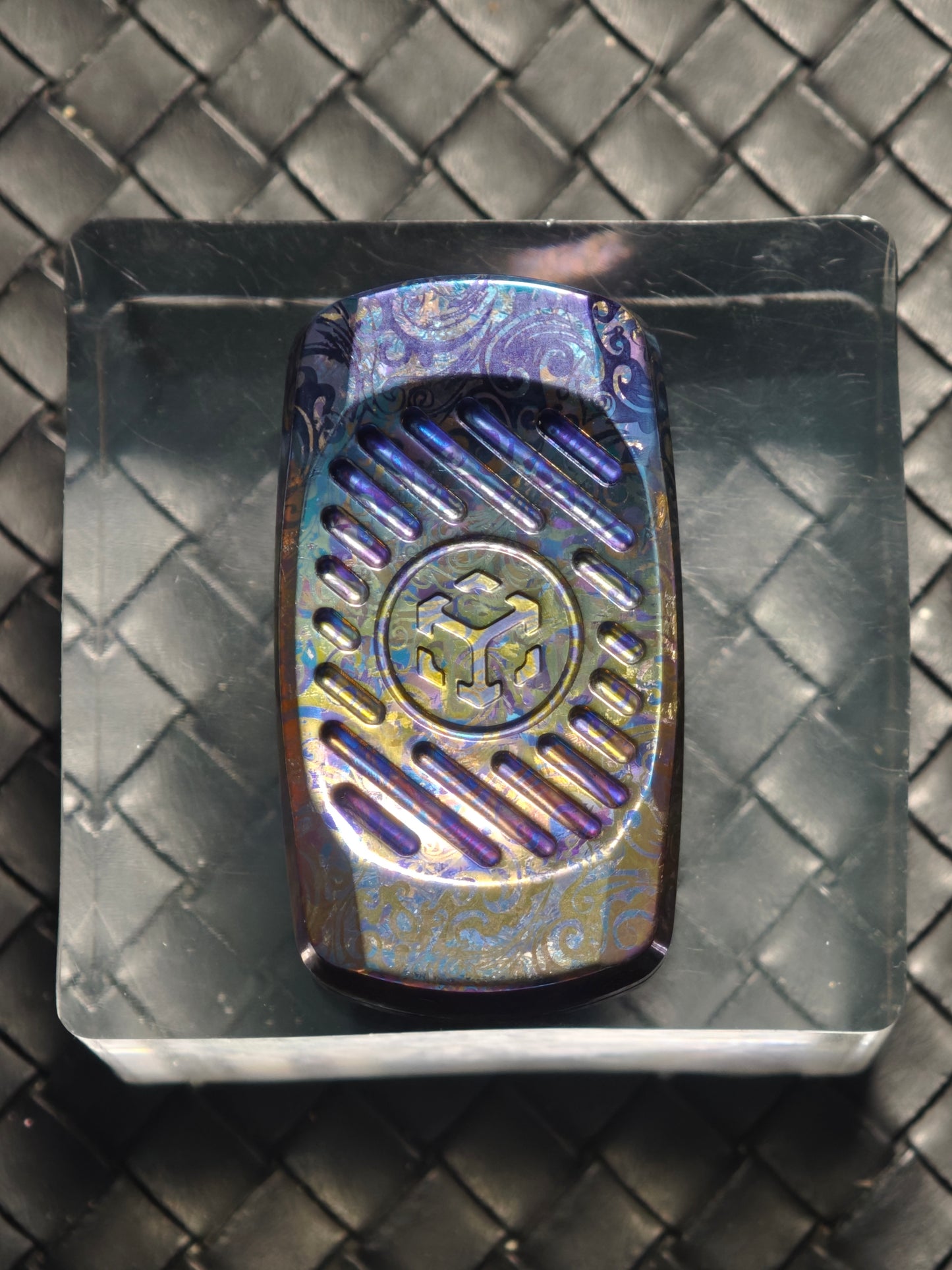 Infinity Crystallized Titanium