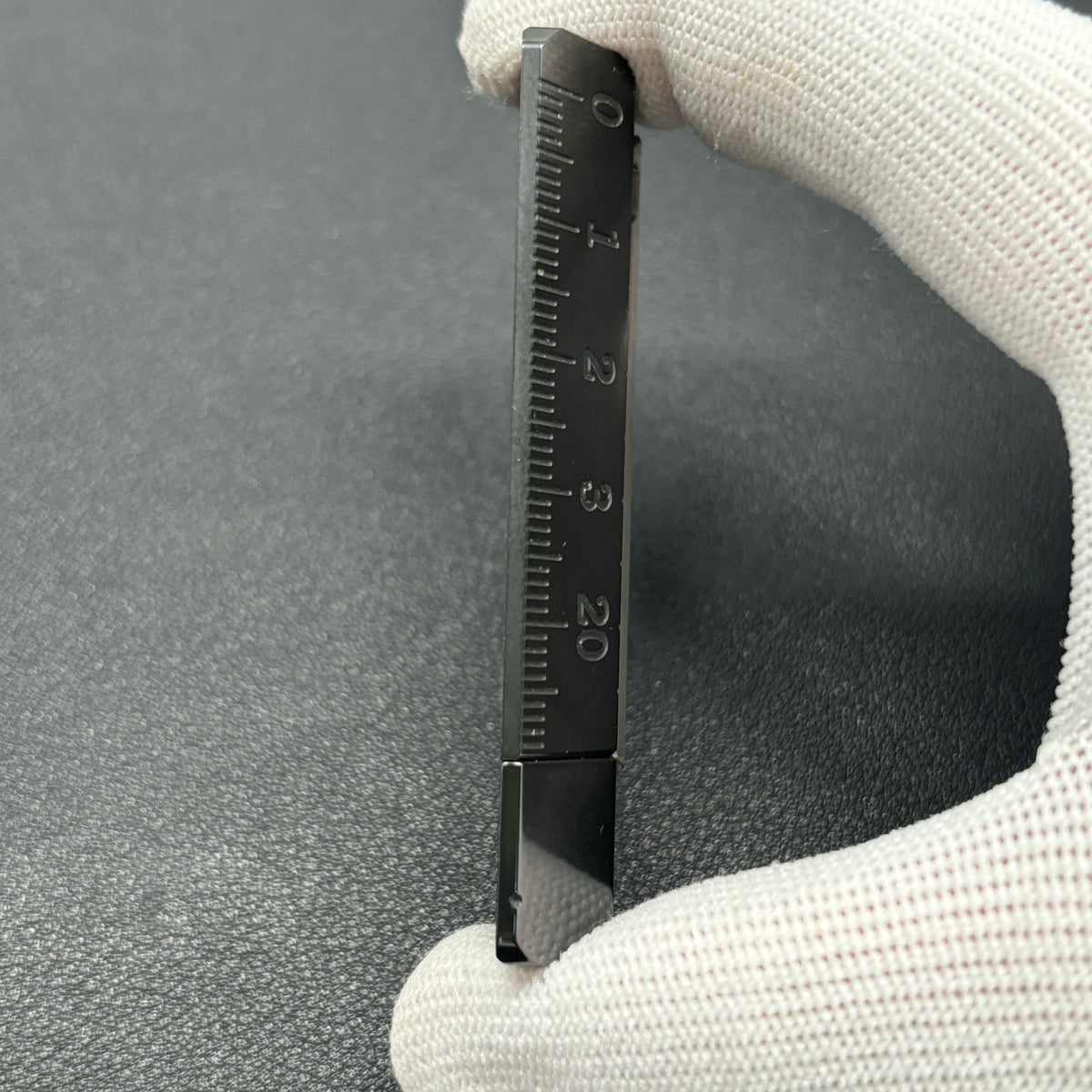 Quirky Ruler Zirconium