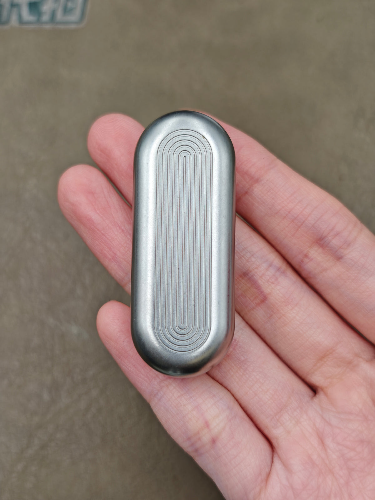 Floating Cloud Stainless Steel
