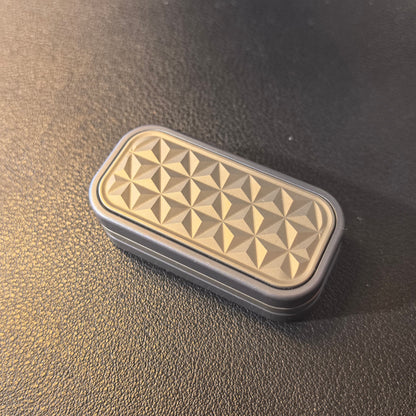 Schrodinger Cat Titanium